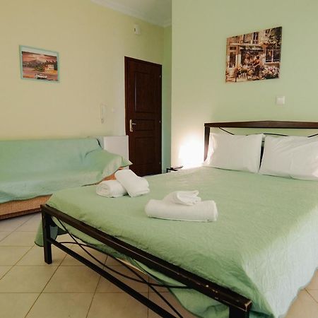 Malasi Apartments Ksamil Bagian luar foto