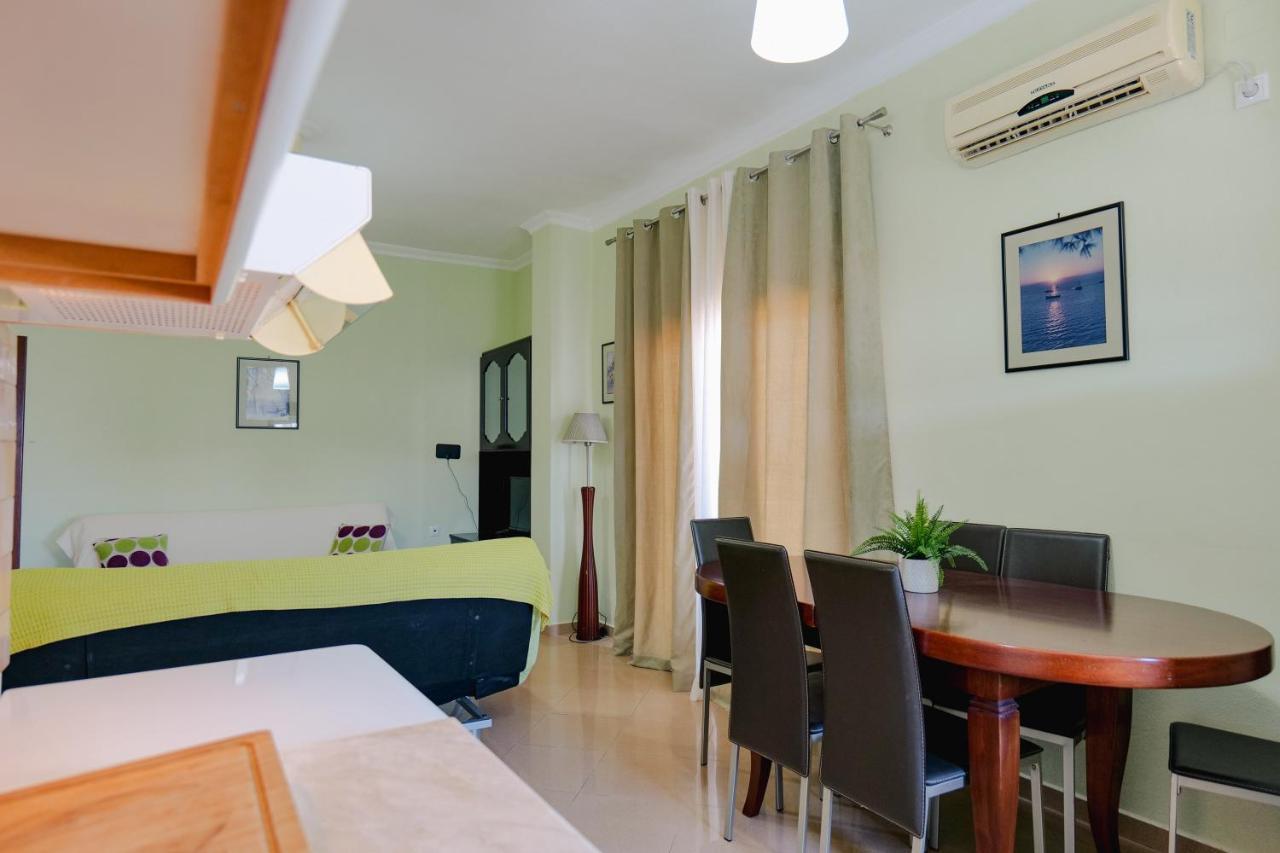 Malasi Apartments Ksamil Bagian luar foto