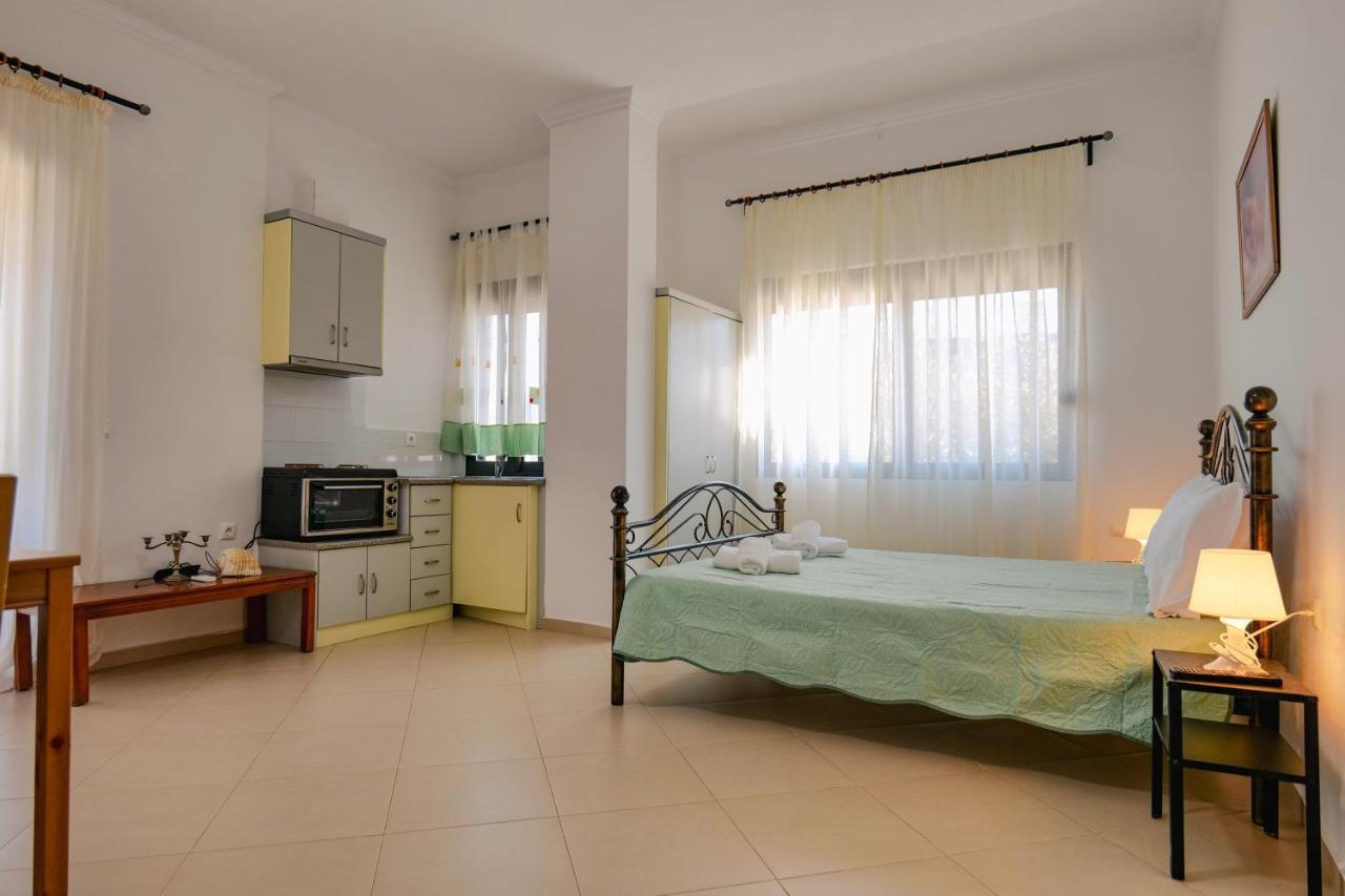 Malasi Apartments Ksamil Bagian luar foto